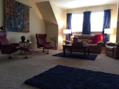 Living room with new carpet flooring